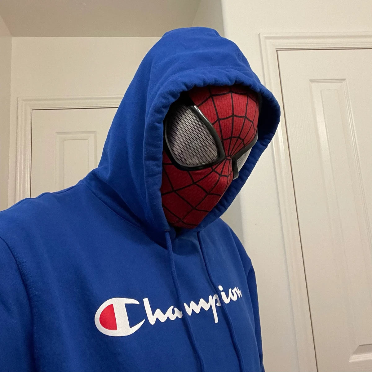 High quality replica of Andrew Garfield's Spider-Man mask (only 7 masks left)